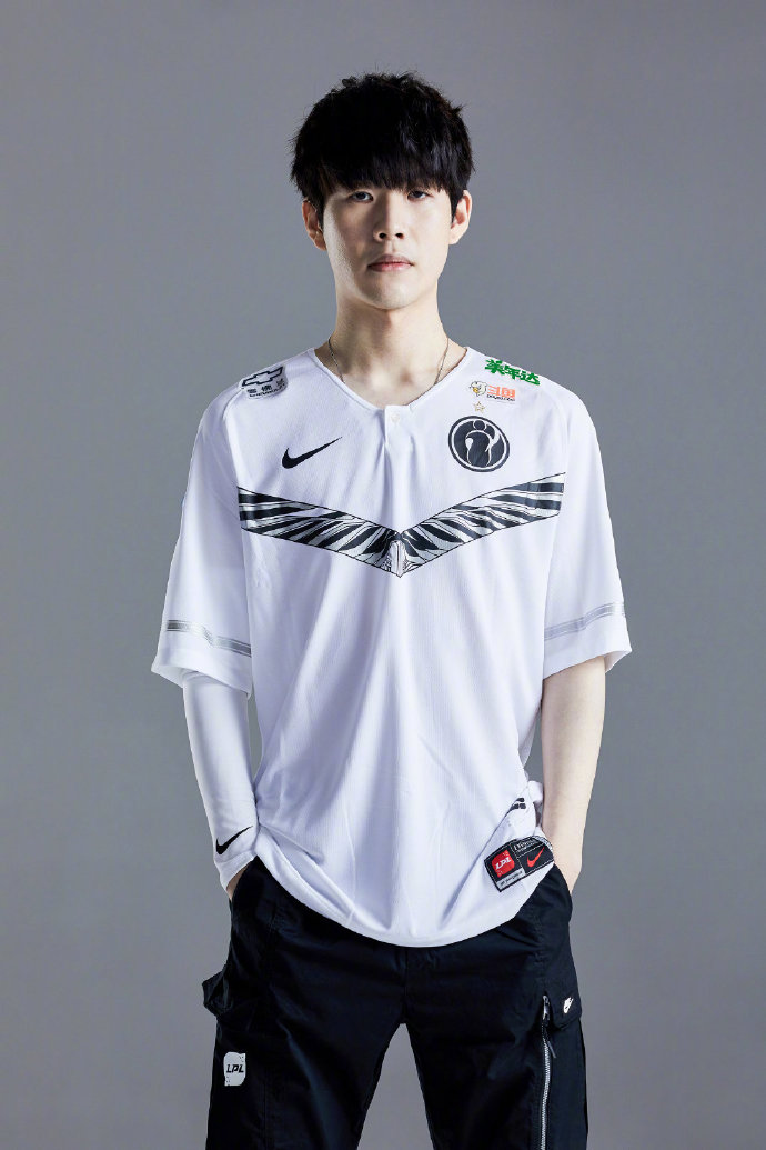 场上一直充 场上一直充