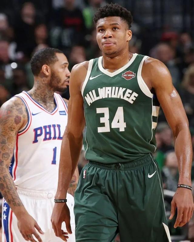 英圈层的社 英圈层的社