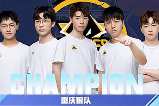 镜头定格在